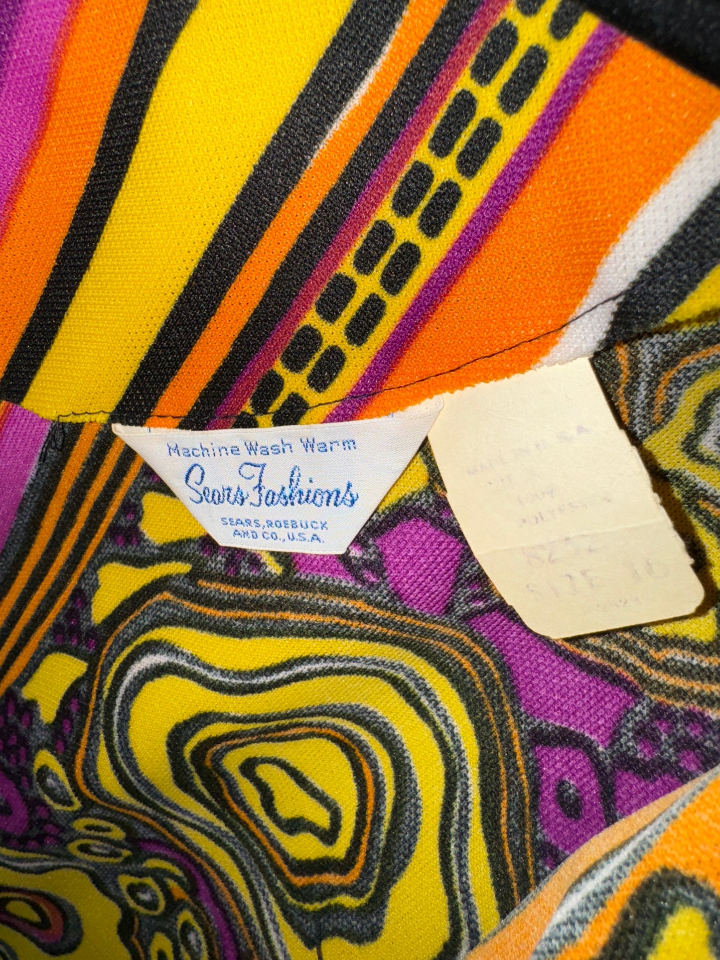 Vintage Psychedelic Dress 1970s V Neck Dress by Sears Fashions