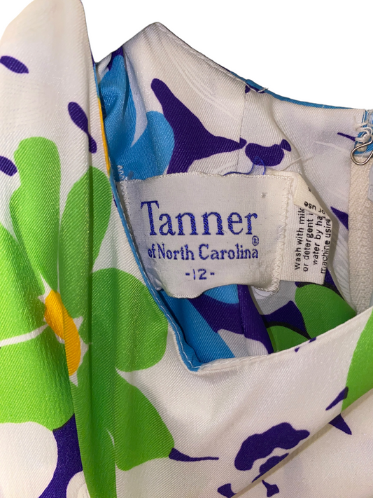 1970s Sleeveless Daisy Print Maxi Dress by Tanner of North Carolina (M)