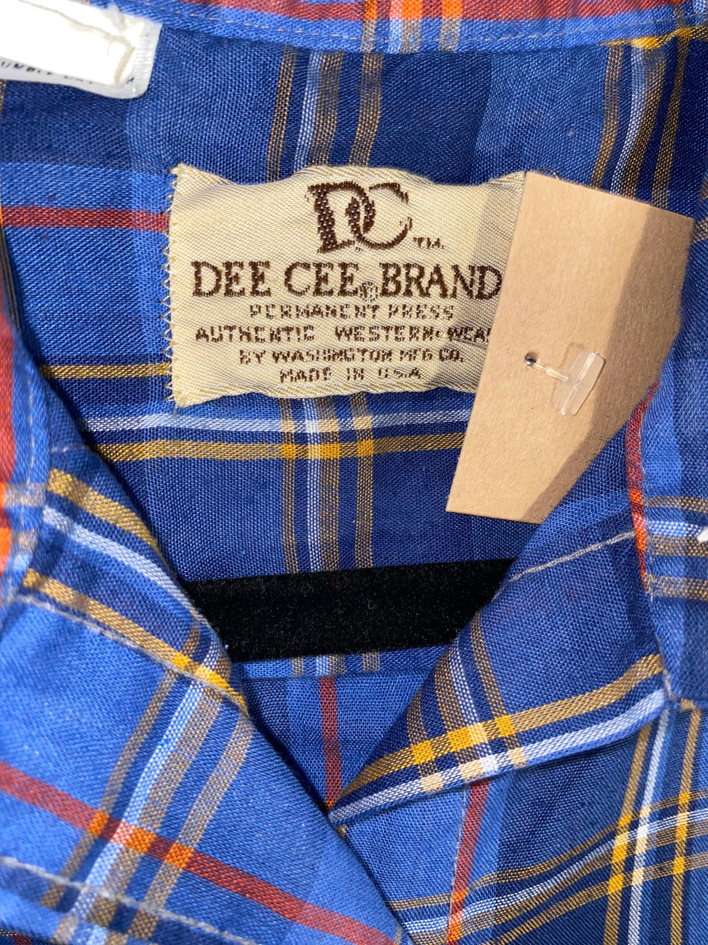 Vintage Dee Cee Brand Blue Plaid Sawtooth Pocket Pearl Snap