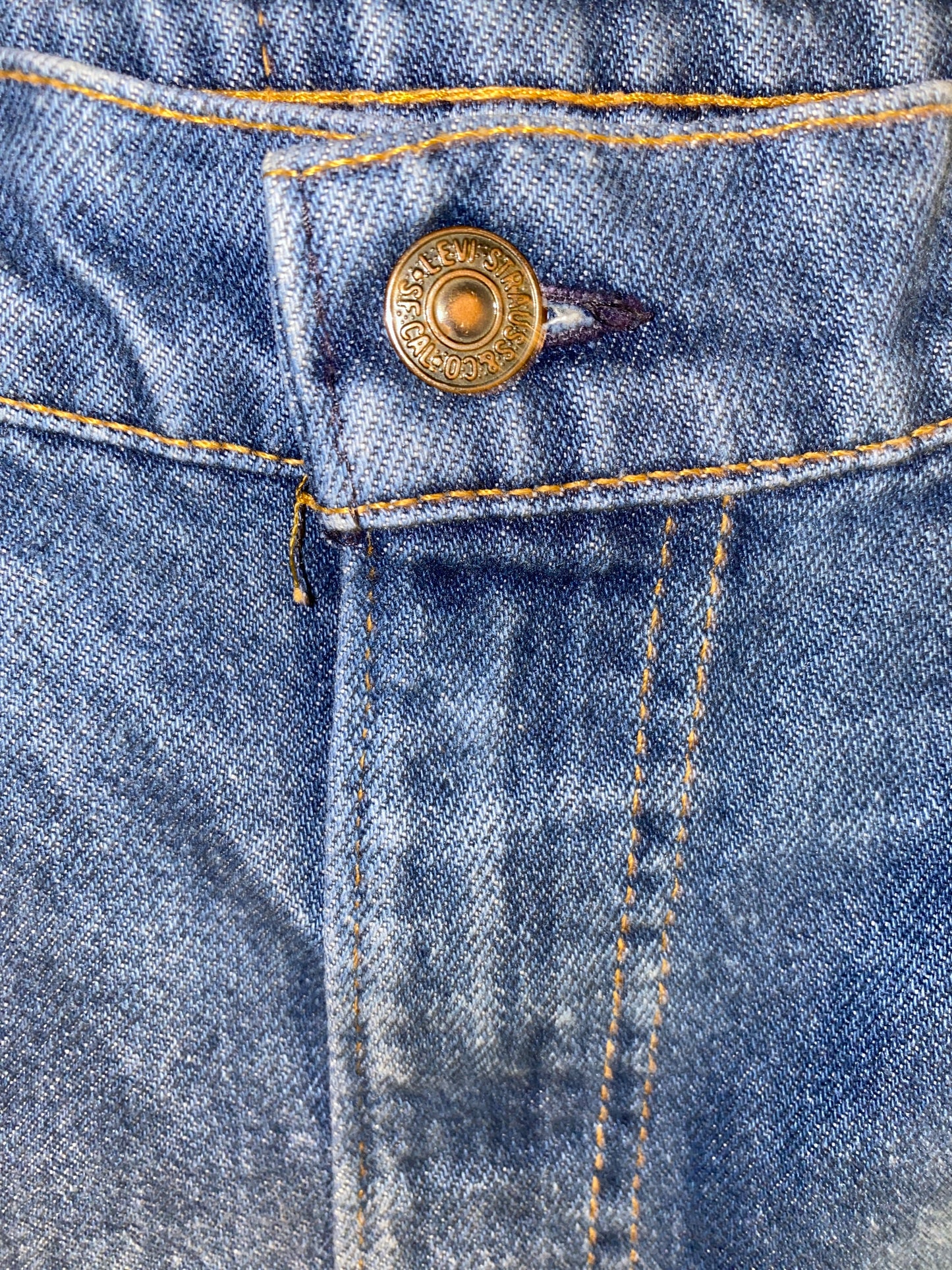 1990s Levis 516 Boot Cut Flare Jeans